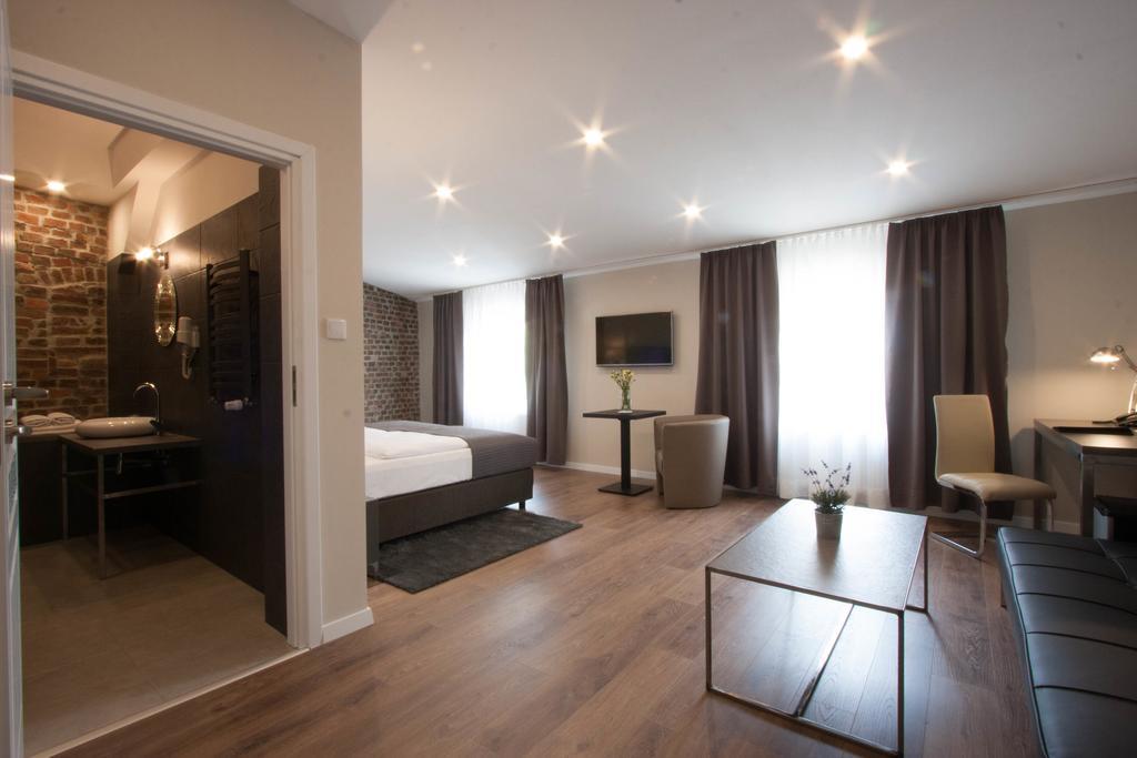 Hotel Kolodziej Katowice Siemianowice Siemianowice Śląskie Εξωτερικό φωτογραφία
